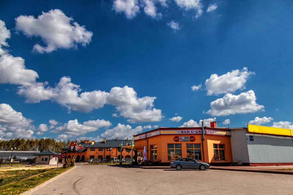 Hotel U Grubego Wielogora Ngoại thất bức ảnh
